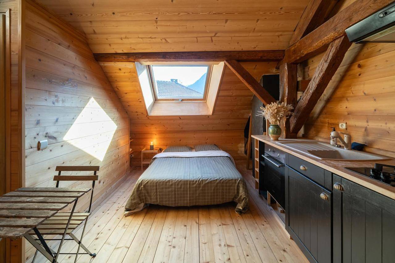 Appartement entier, Studio St Férreol - Porte des Aravis et des Bauges, lac d'Annecy in Saint Ferréol, Bauges