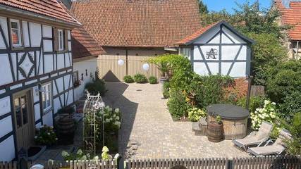 Ferienhaus für 4 Personen, mit Sauna und Terrasse sowie Whirlpool und Garten in Rhön-Bayern