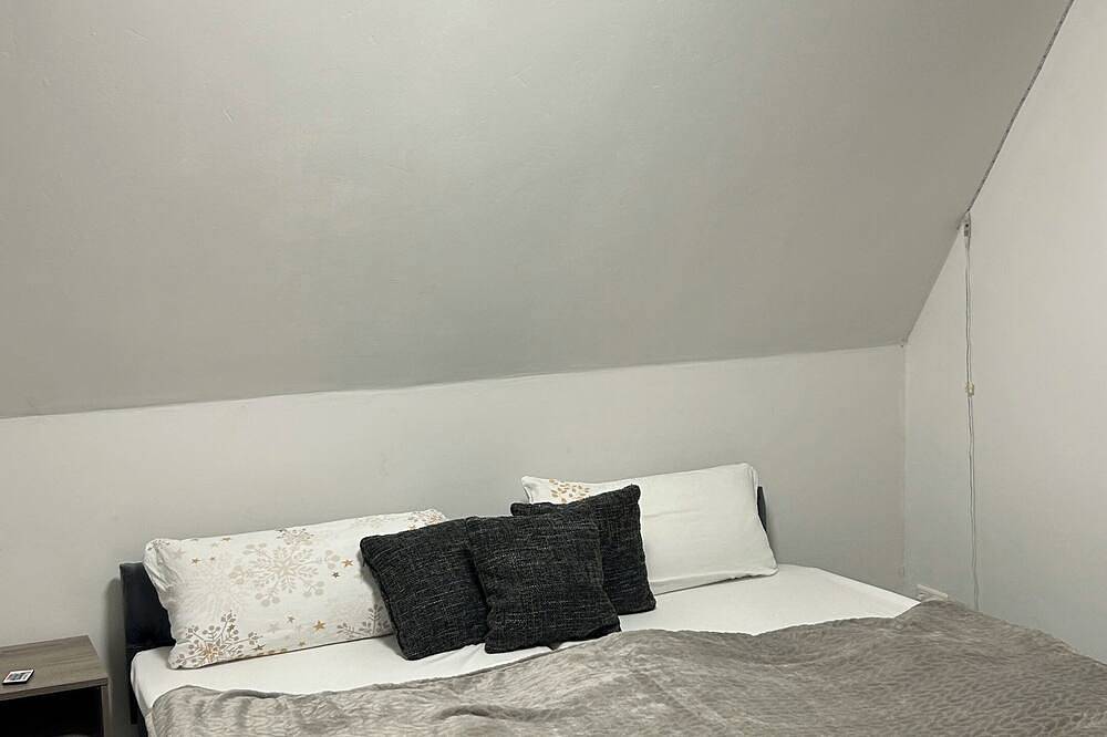 Ferienhaus „Achterhus“ mit viel Platz inkl. Homeoffice. Nähe Lübeck & Ostsee in Ratekau, Ostholstein