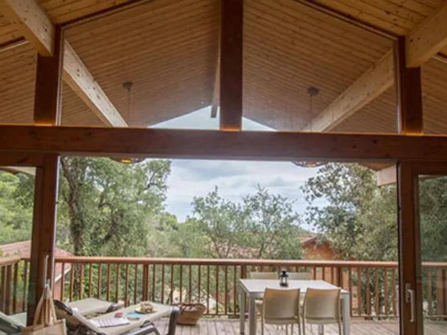Camping Sea Green Cala Llevado  - Chalet 5 persons - Privilege 2 bedrooms in Santa Maria de Llorell, Tossa de Mar