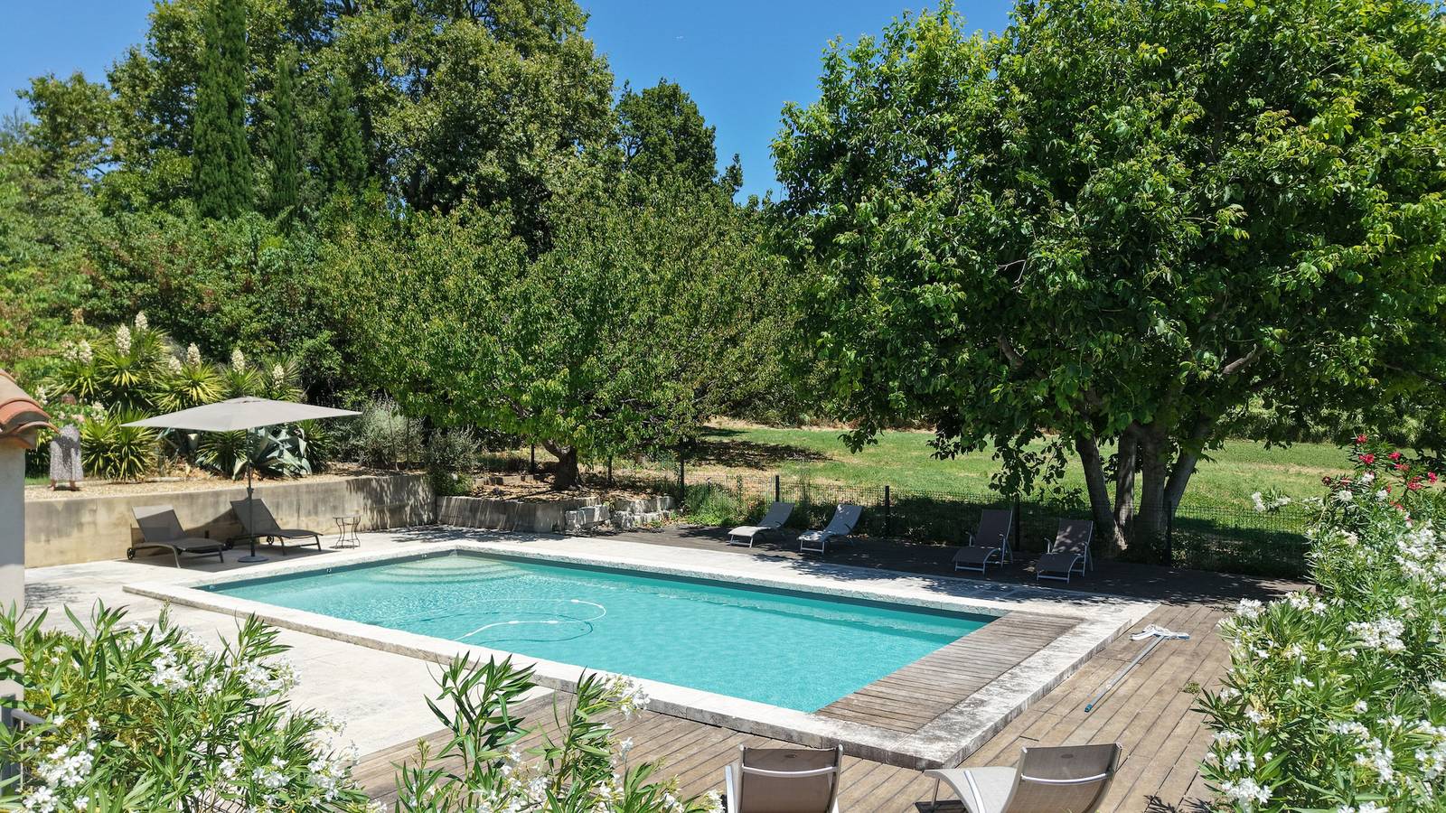 Mas avec piscine, vue Maussane les Alpilles, 10 pers in Maussane-les-Alpilles, Région d'Arles