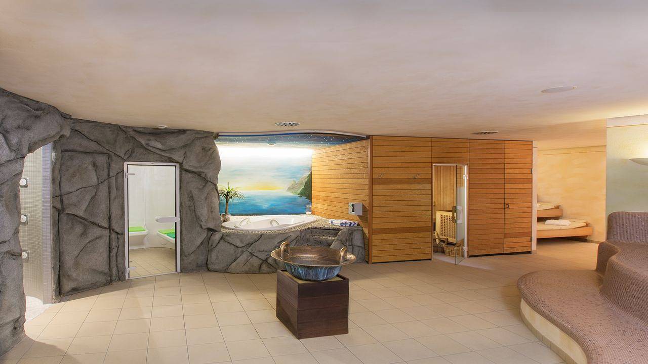 Mehrbettzimmer für 4 Personen in Friedrichshafen in Friedrichshafen, Region Bodensee-Oberschwaben