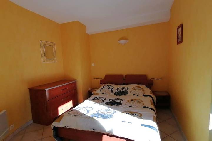 Location de vacances pour 4 personnes, avec terrasse et jardin à Laruns - 3