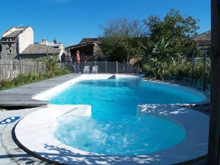 Maison de vacances pour 6 personnes, avec balcon ainsi que piscine et jacuzzi