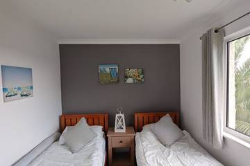Holiday Rental for 8 People in Hayle, Cornwall, Photo 2