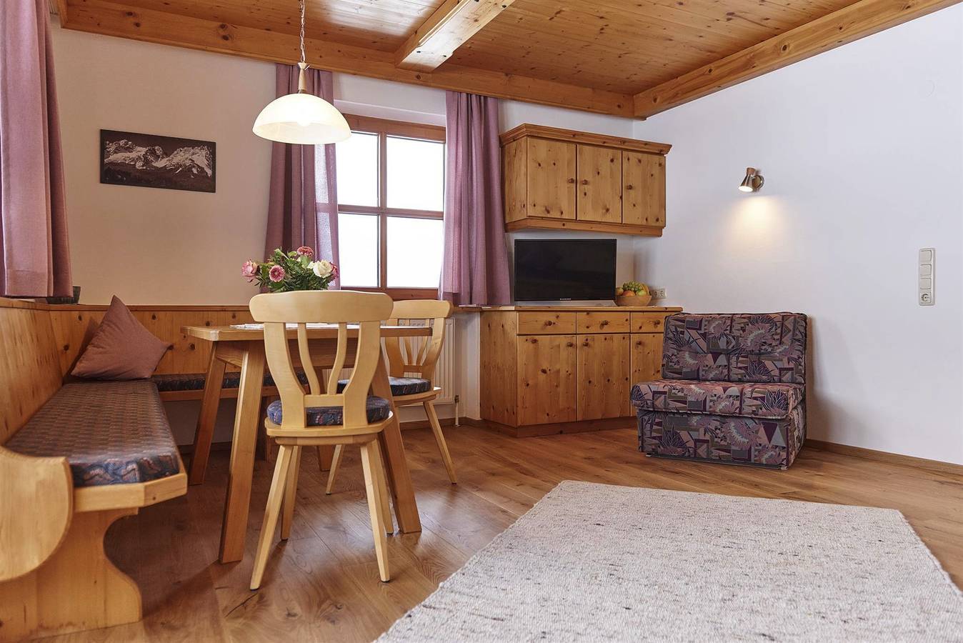 Ganze Ferienwohnung, Ferienwohnung "3"- Du/Wc, 1 Schlafraum, Kachelofen in Kössen, Kaiserwinkl