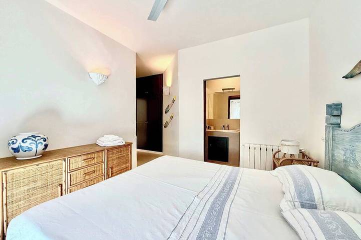New! Villa Roberta - walk distance to Porto Cervo in Porto Cervo, Arzachena