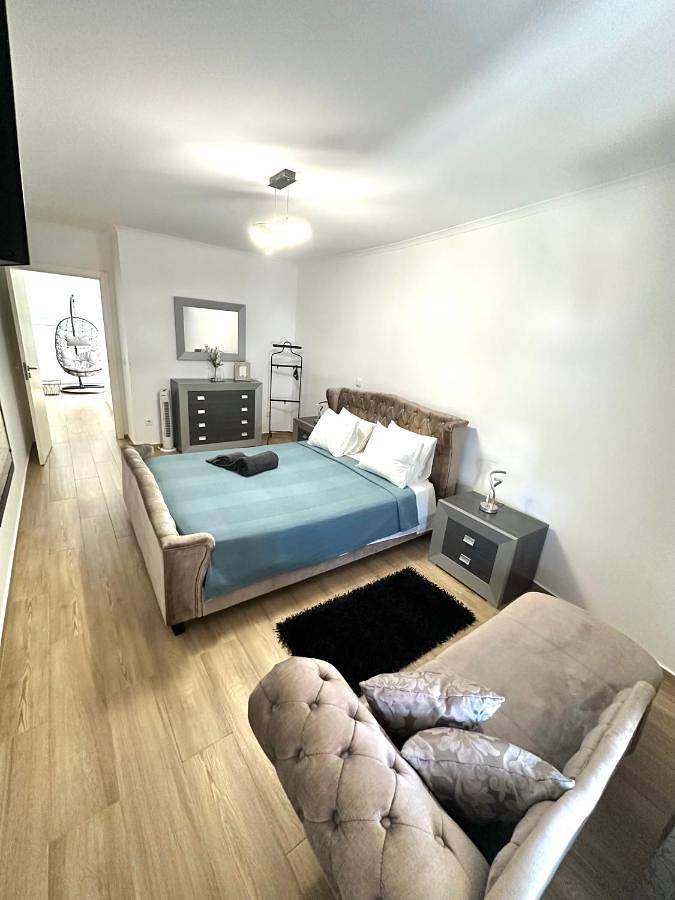 Gîte pour 5 personnes, avec balcon à Montijo - 2