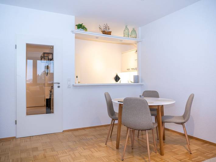 Ferienwohnung für 3 Personen, mit Balkon in Wilhelmshaven - 2