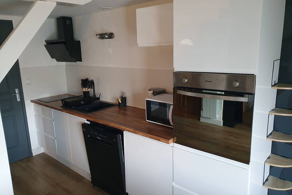 Apartamento entero, Cosy apartment for curists or tourists (sleeps 2 to 6) in Saujon, Côte de Beauté