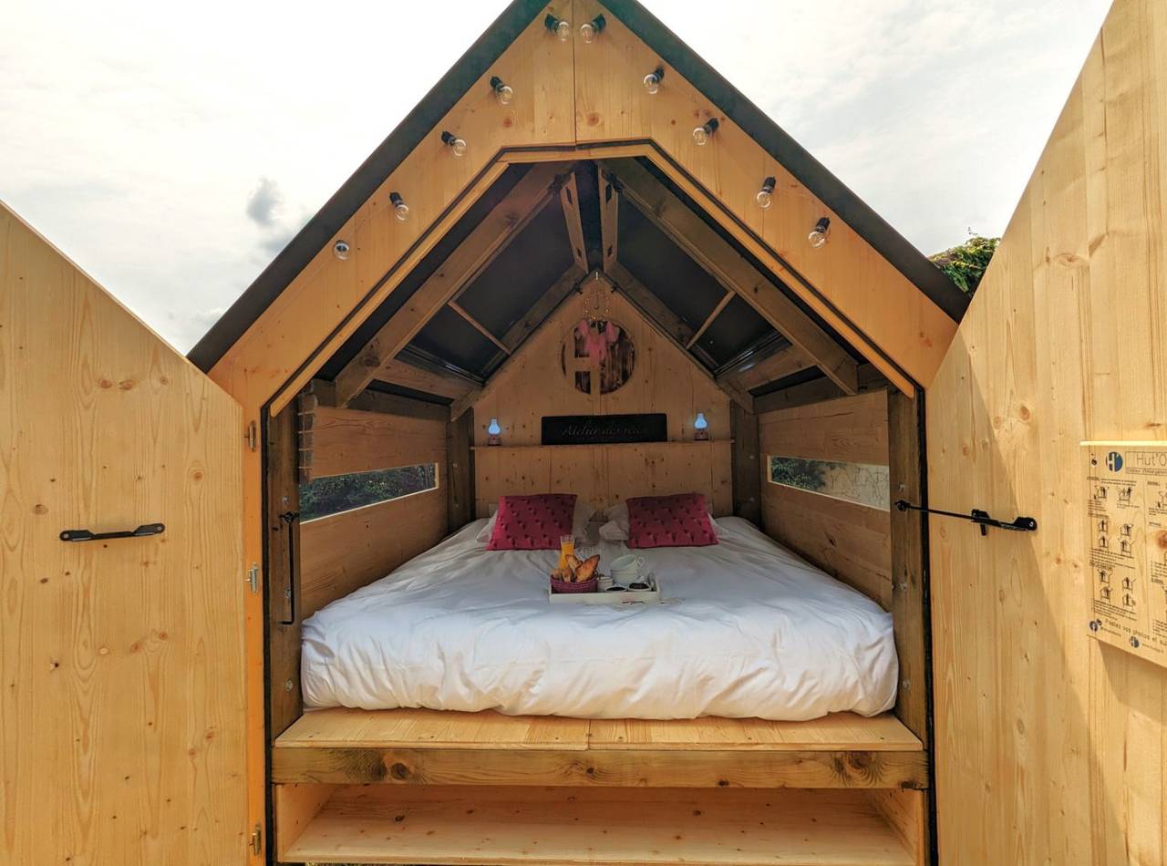 Nuit insolite en Hutte aux Étoiles in Sainte-Croix (France), Périgord Pourpre