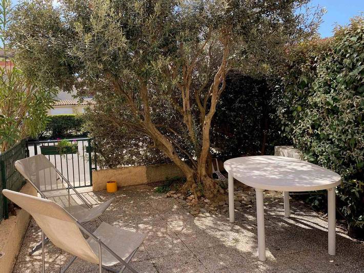 Studio für 4 Personen, mit Terrasse und Garten