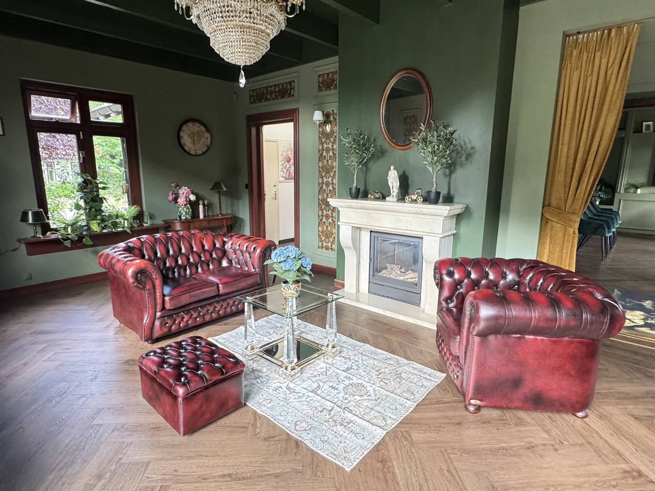 Characterful villa for 15 people with swimming pool in Steenwijk in Steenwijk, Parc national Weerribben-Wieden-Wieden