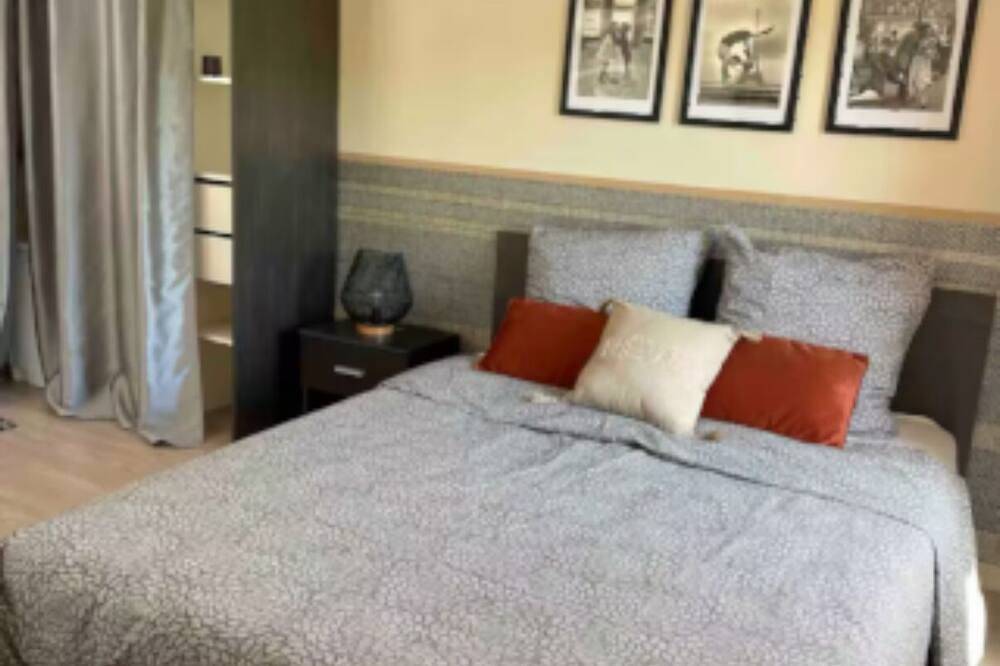 Petite maison au calme avec Clim + wifi pour long séjour in Rognac, Côte méditerranéenne (France)
