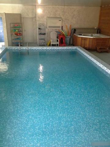 Gîte pour 10 personnes, avec jardin et sauna ainsi que jacuzzi et terrasse dans le Cher