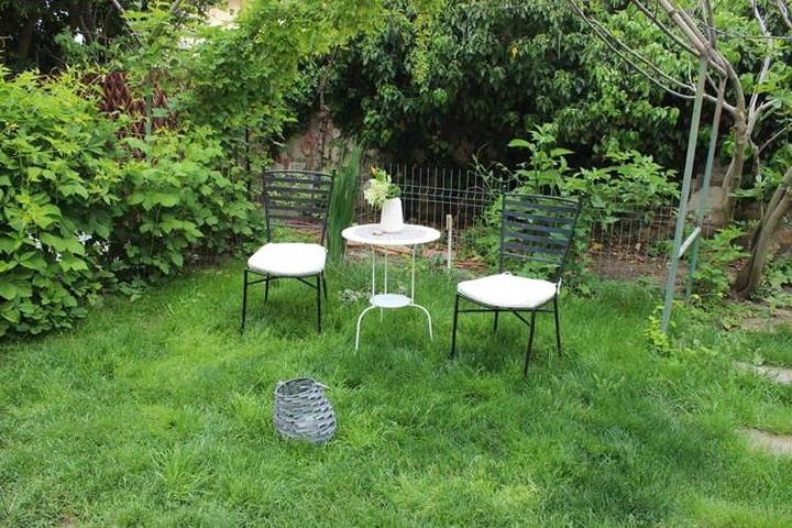 Maison d’hôte pour 2 personnes, avec Balcon et Terrasse ainsi que Jardin et Vue dans Constanța