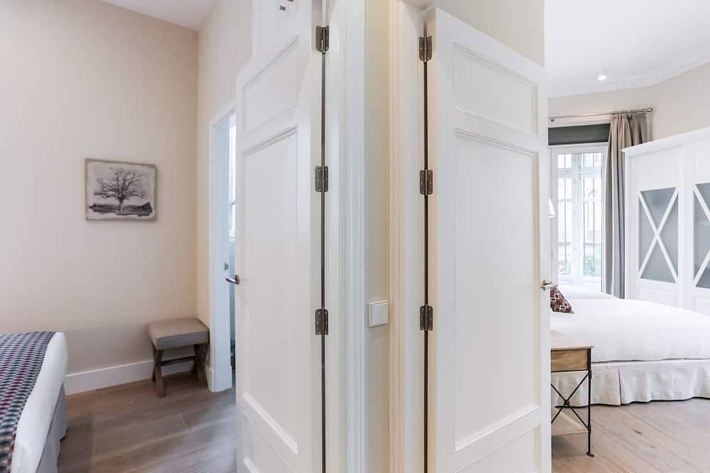 Ganze Wohnung, 3 bedrooms and 3 bathrooms next to the cathedral in Casco Antiguo, Sevilla