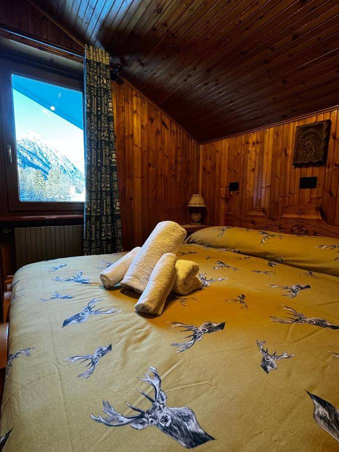 Gîte pour 6 personnes, avec vue et jardin dans Brusson - 2