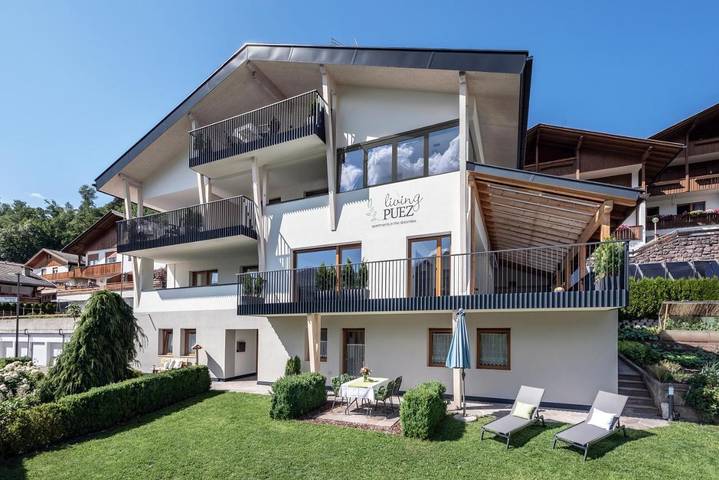 Appartamento per 3 persone, con Balcone e Terrazza nonché Giardino e Panorama a Val di Funes