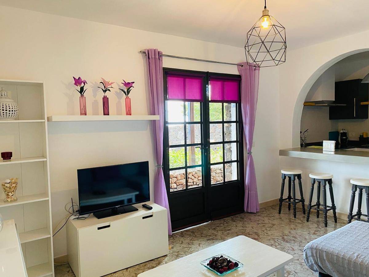 Ganze Wohnung, Apartment - Ground Floor in La Asomada, Tías