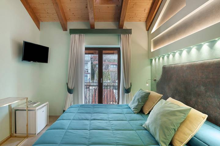 Habitación 'La Ciociara' con balcón, Wi-Fi y aire acondicionado in Pianillo, Agerola