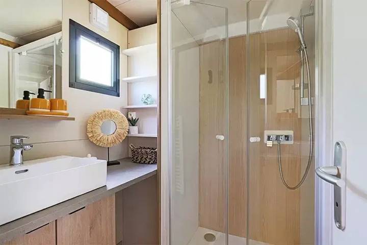Gîte pour 5 personnes, avec bassin pour enfant à Junas - 4