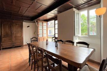 Location de vacances pour 8 personnes, avec jardin à Montory