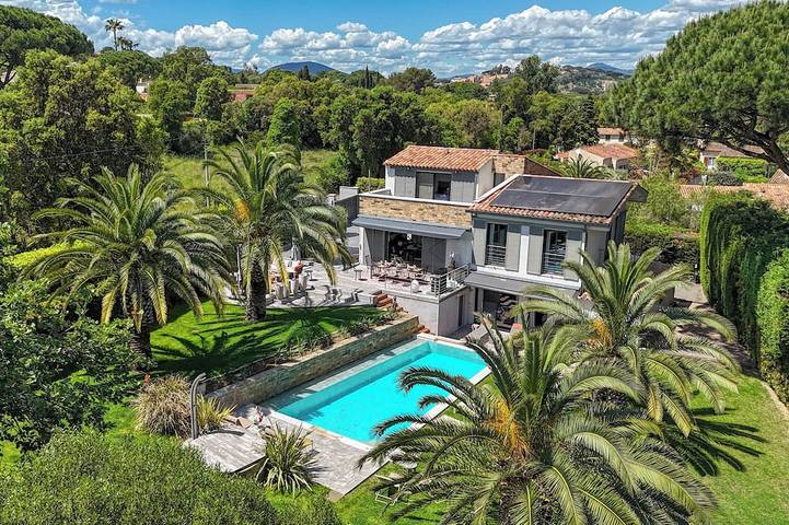 Villa pour 10 personnes, avec jardin et balcon à Saint-Tropez
