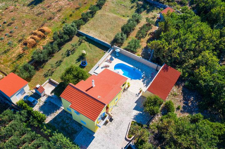 Villa für 8 Personen, mit Balkon und Garten, kinderfreundlich in Vinjerac - 4