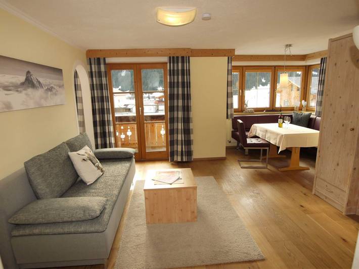 Ferienwohnung für 2 Personen, mit Balkon und Terrasse sowie Garten und Sauna in Grän - 4
