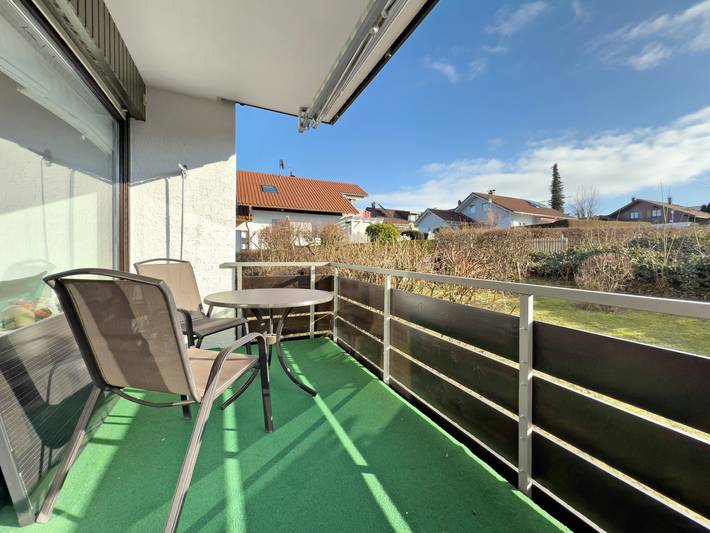 Ganzes Studio, Ferienwohnung 'Gute Zeit' mit Hügelblick, privatem Garten und Wi-Fi in Weiler-Simmerberg, Bayerisch Schwaben