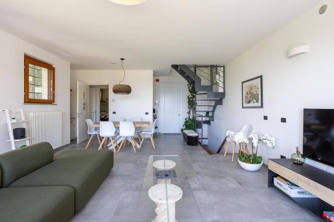 Relaxing Oasis Villa with Private Pool & View in Baveno, Comune di Baveno