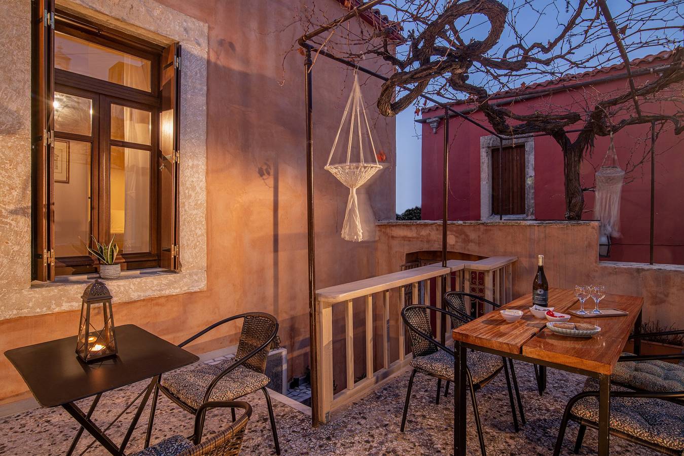 Ganzes Studio, Gemütliches Zimmer mit Stadtblick - Pnoi in Iraklio-Heraklion und Umgebung