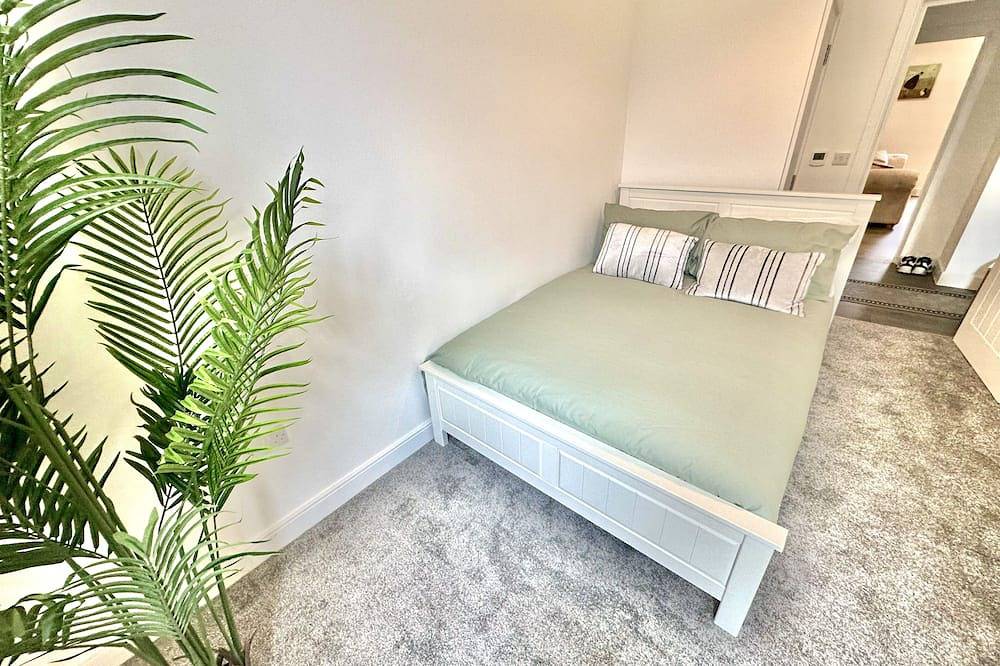 Appartement entier, Contemporary Charm by the Quay with Garden in Poole, Poole Harbour