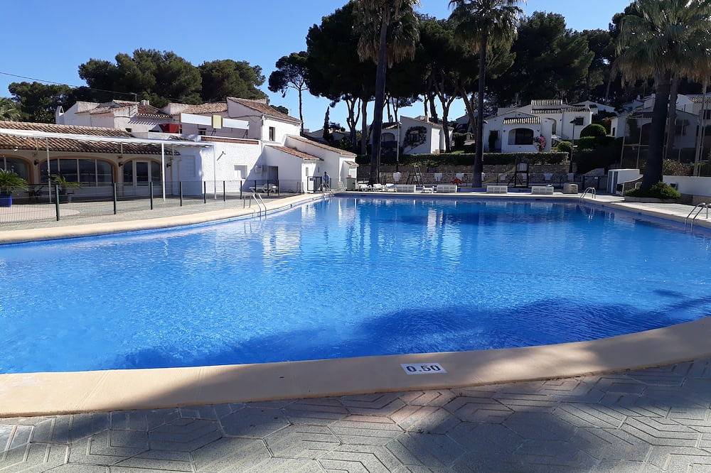 Ganze Wohnung, Liebe 2-Bett-Wohnung.  4 Personen mit Wlan, Sat-Tv und Pool. in Toscamar, Jávea