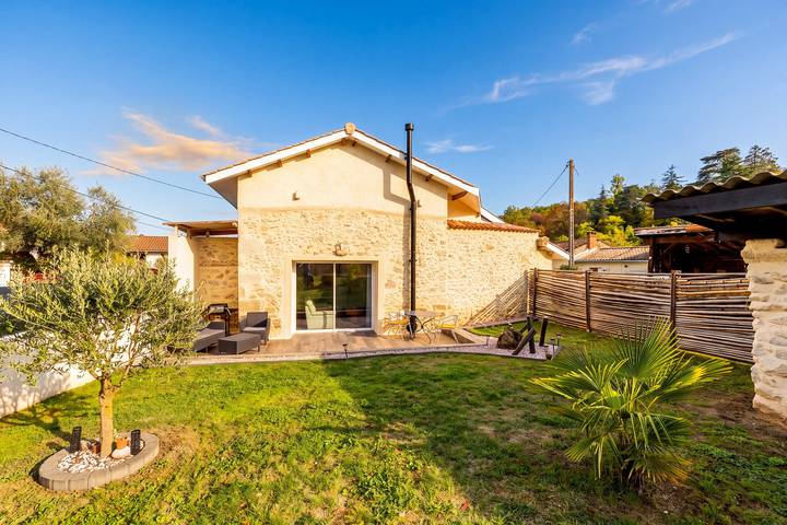 Casa rural L'ancien Chai-Cerca de Burdeos-Saint Emilion in Laroque, Región de Langon