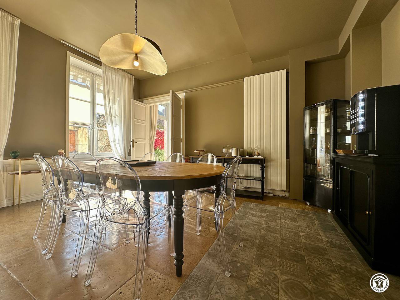 Gemütliches Zimmer mit privater Terrasse und Wifi in Laignes, Montbard und Umgebung