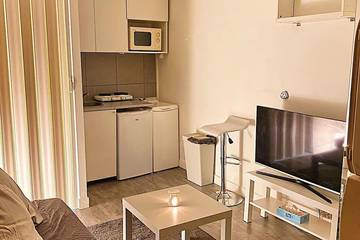 Appartement De Vacances pour 2 Personnes dans Issy-les-Moulineaux, Hauts-de-Seine, Photo 4