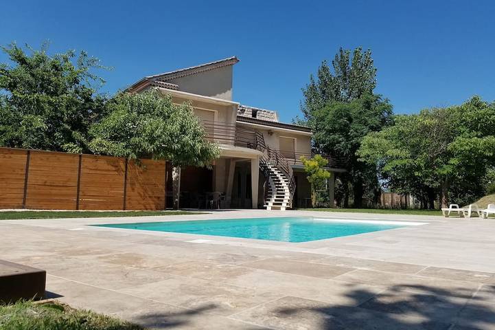 Villa pour 8 personnes, avec jardin et balcon, animaux acceptés - 1