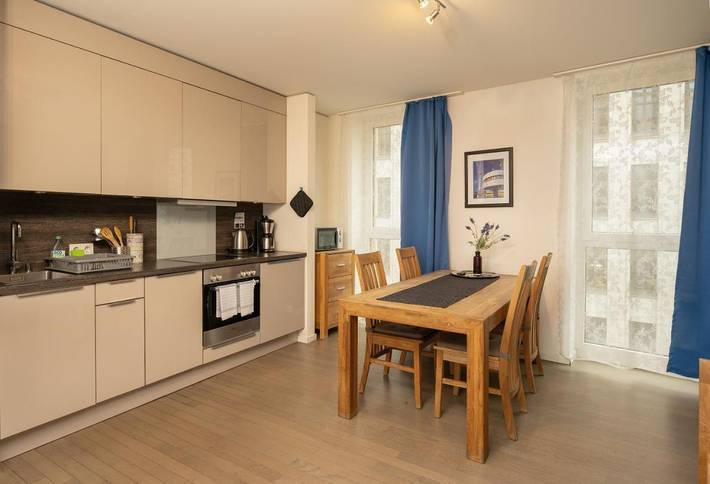 Ferienwohnung für 4 Personen, mit Balkon in SeaLife Berlin - 2