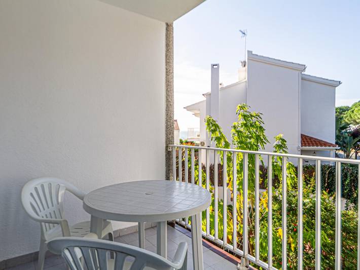 Apartamento vacacional entero, Apartamento con parking incluido a 50m playa in Platja del Morer (Sant Pol de Mar), Sant Pol de Mar