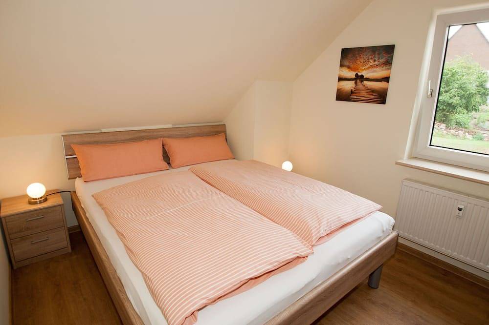 Ganze Wohnung, Komfortable Ferienwohnung mit Seeblick in Bad Arolsen, Twistesee