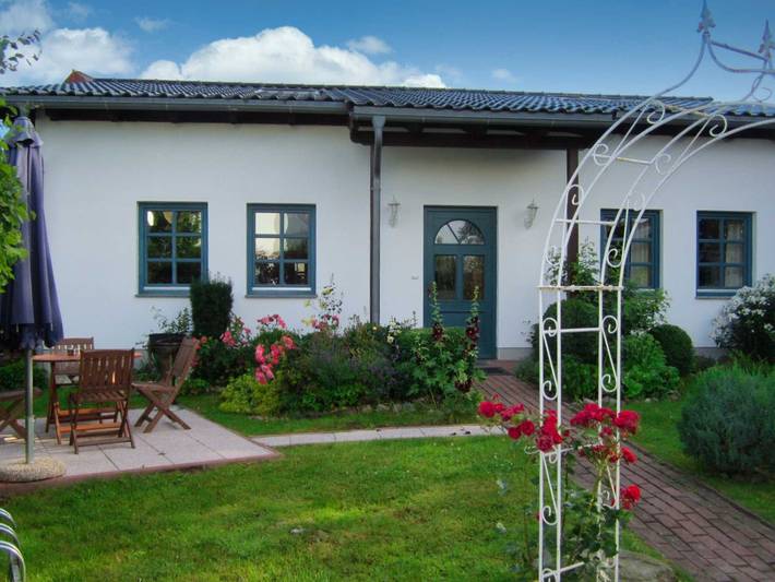 Ferienwohnung für 3 Personen, mit Terrasse und Garten, kinderfreundlich - 1