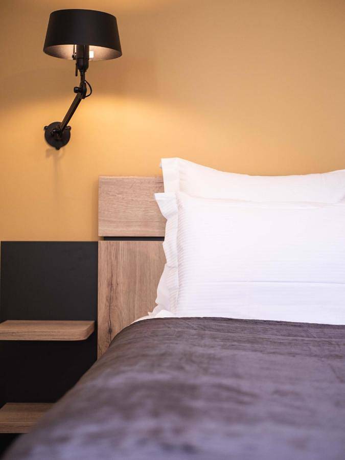 Hôtel pour 2 personnes, avec jardin et vue dans Moncoutant-sur-Sèvre - 2