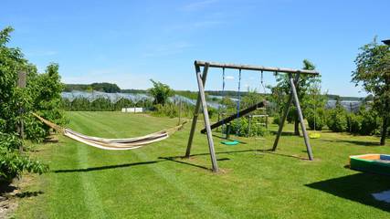 Hütte für 4 Personen in Immenstaad am Bodensee, Obersee (Bodensee), Bild 1