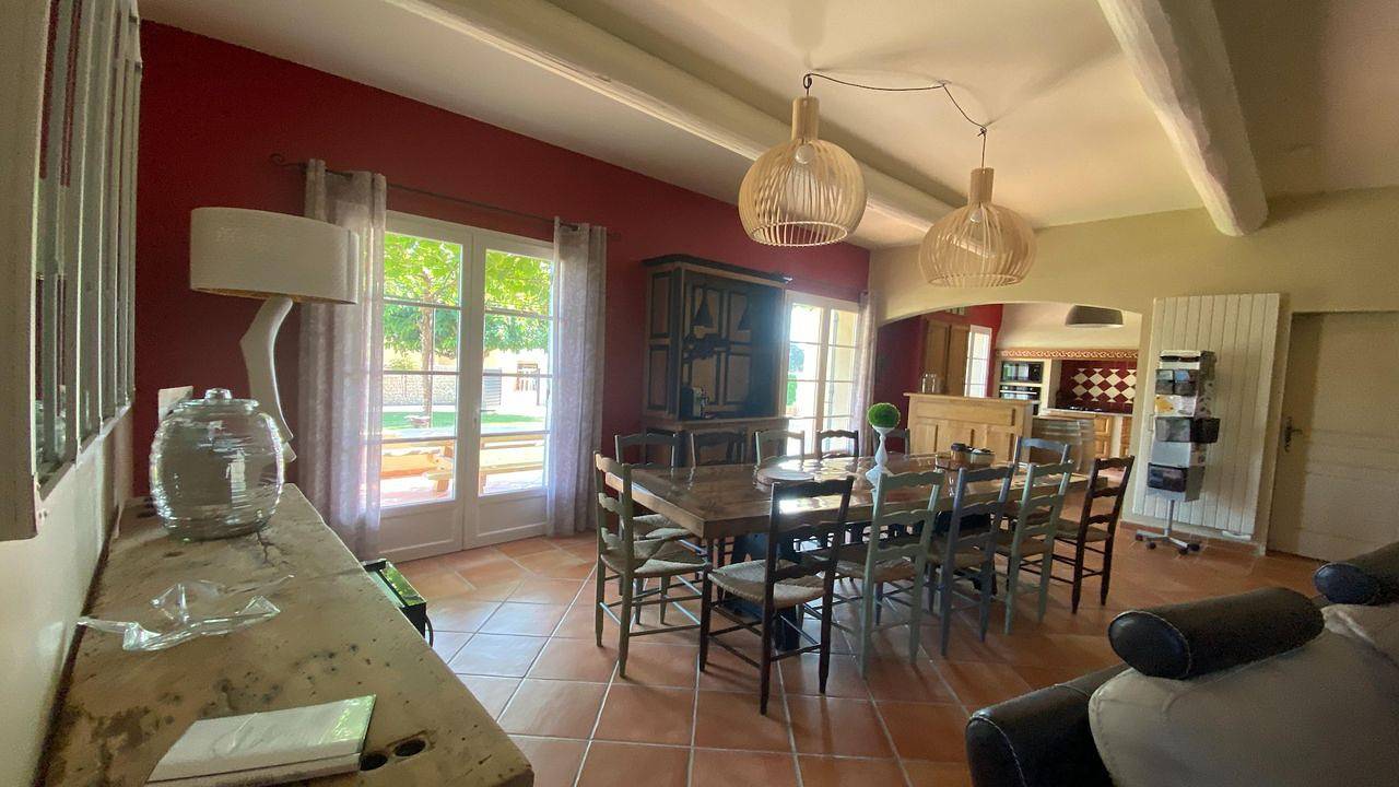 Ferienhaus für 12 Personen (230 m²) in Violès in Violès, Vaucluse