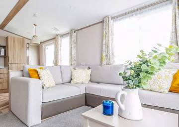Caravan for 8 People in Selsey, West Sussex, Photo 2