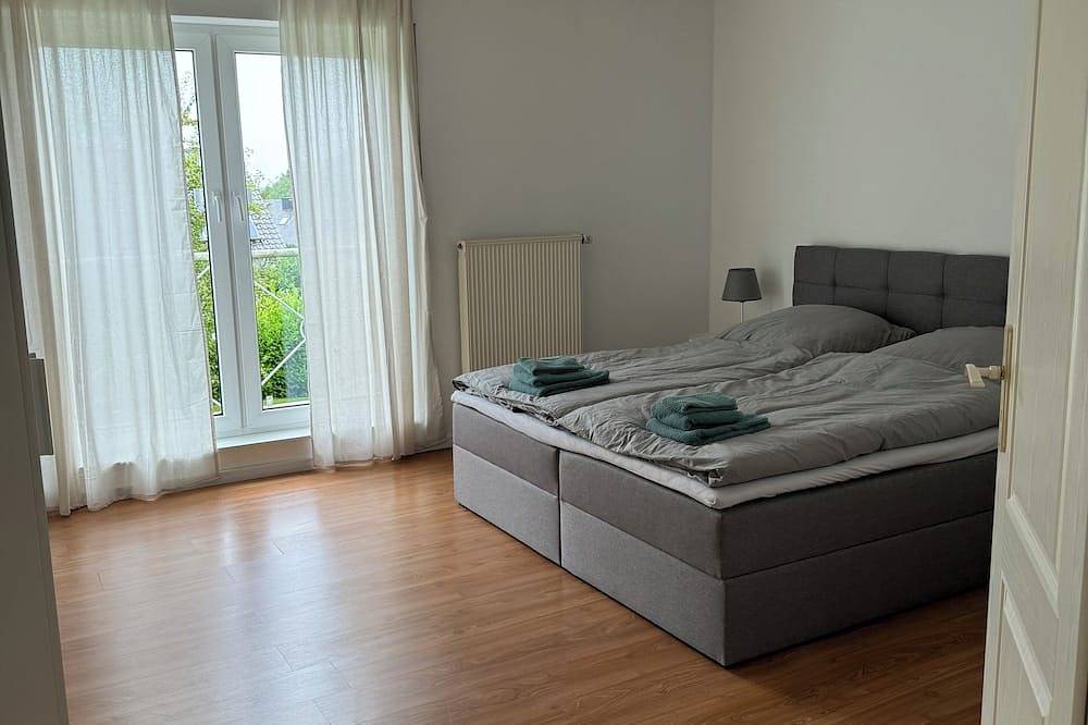 Ganze Wohnung, Ferienwohnung Sonnenkastell 1 in der Burgstadt Kastellaun in Kastellaun, Hunsrück