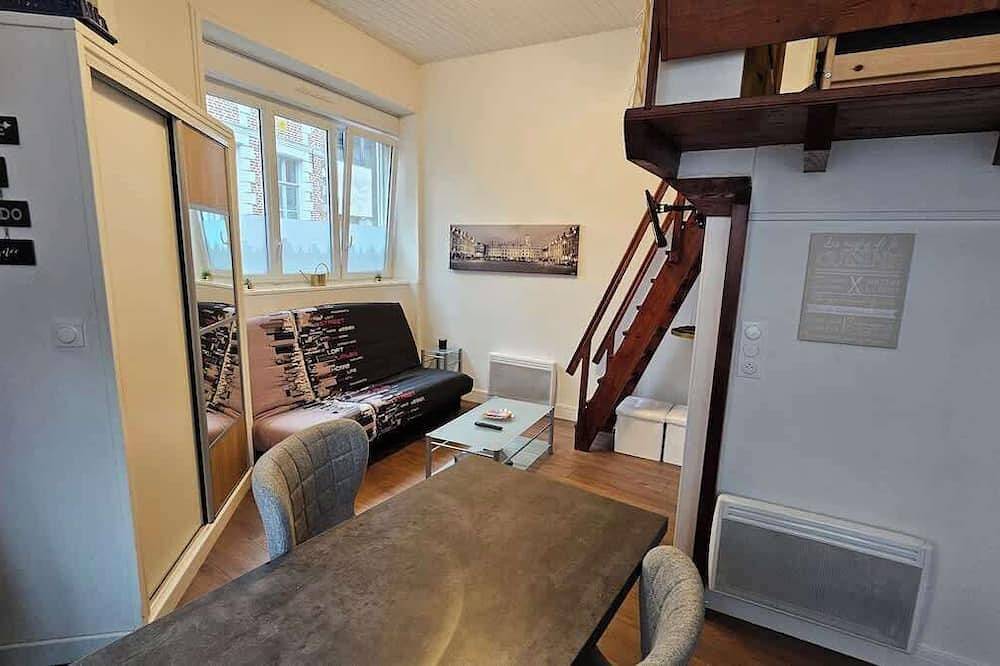 Ganze Wohnung, Old Arras studio avec mezzanine in Arras, Arras und Umgebung