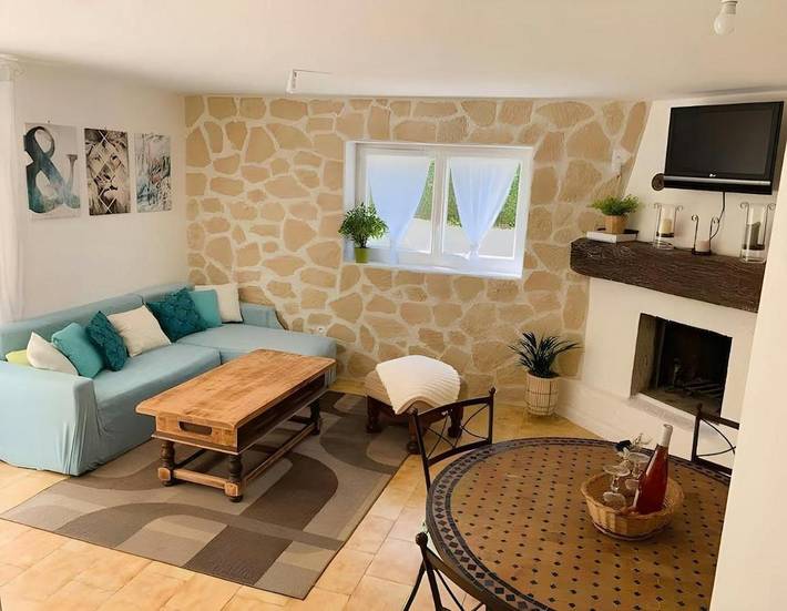 Gîte pour 4 personnes, avec jardin et terrasse, animaux acceptés à Virignin - 2